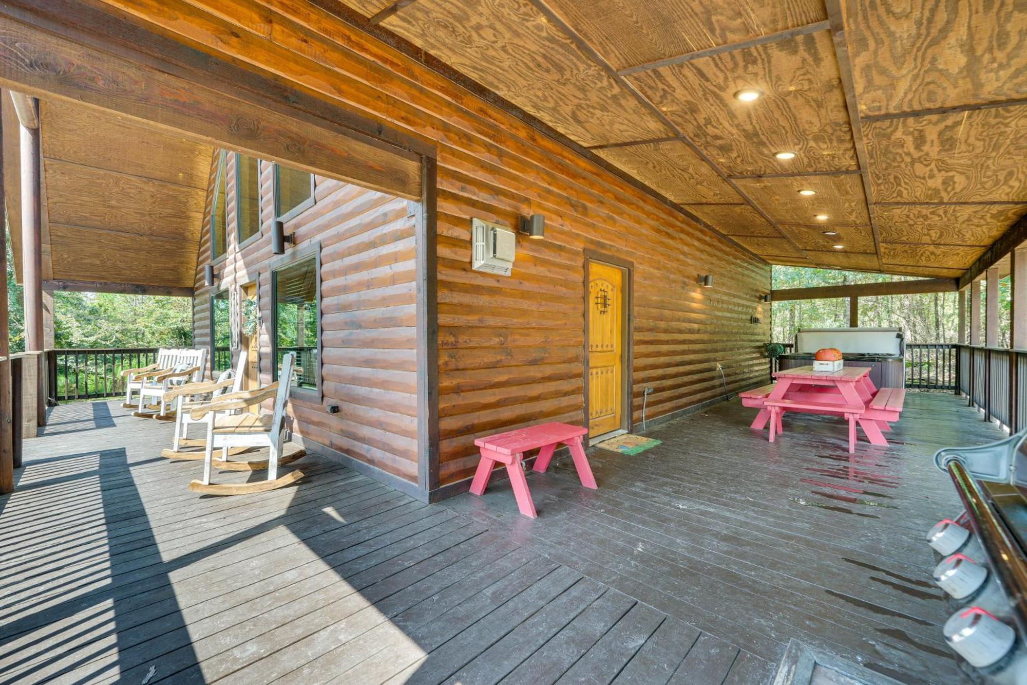 Penny Lane Lodge Broken Bow Cabin Less Than 6 Mi To Lake Buitenkant foto