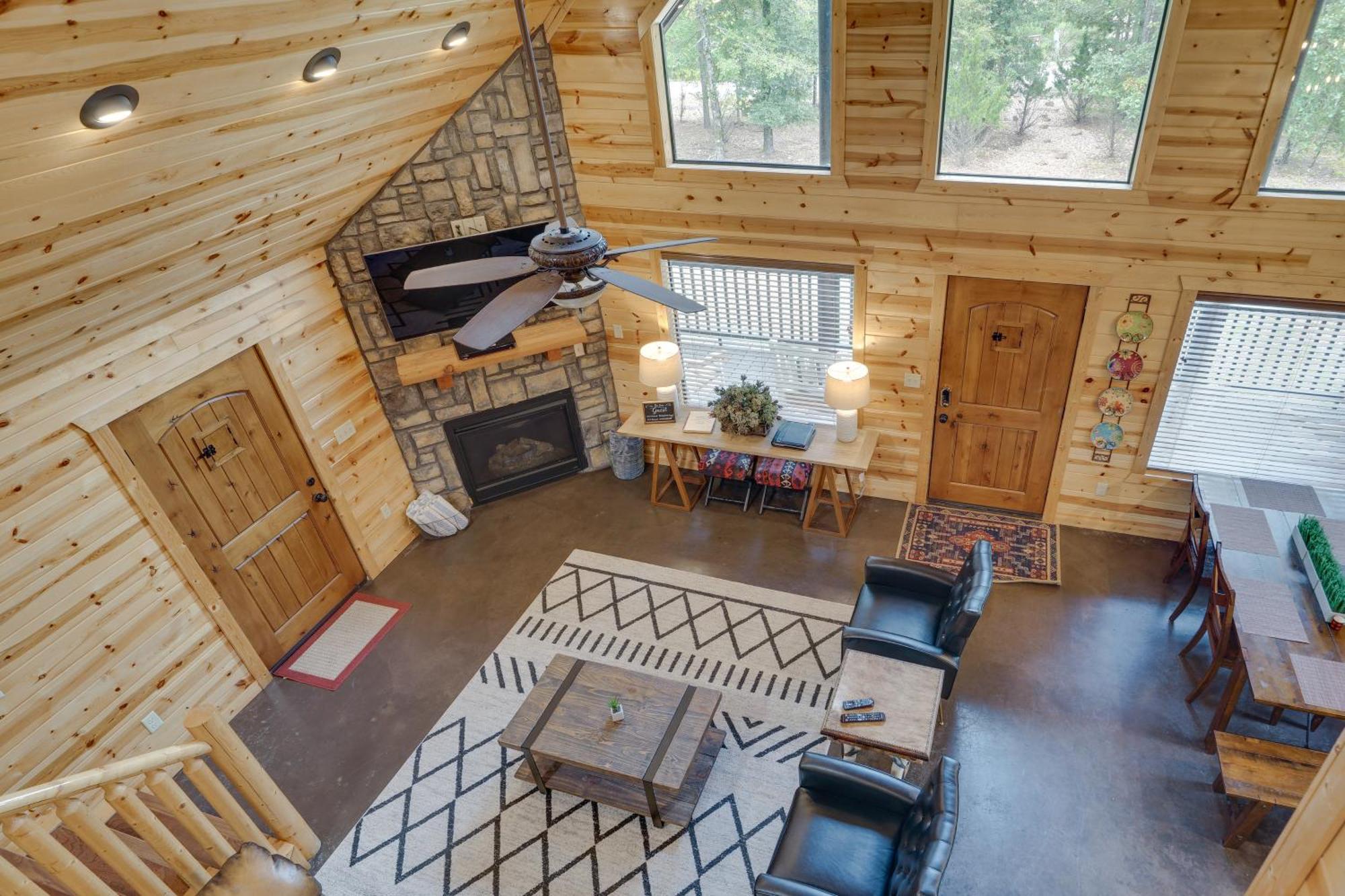 Penny Lane Lodge Broken Bow Cabin Less Than 6 Mi To Lake Buitenkant foto